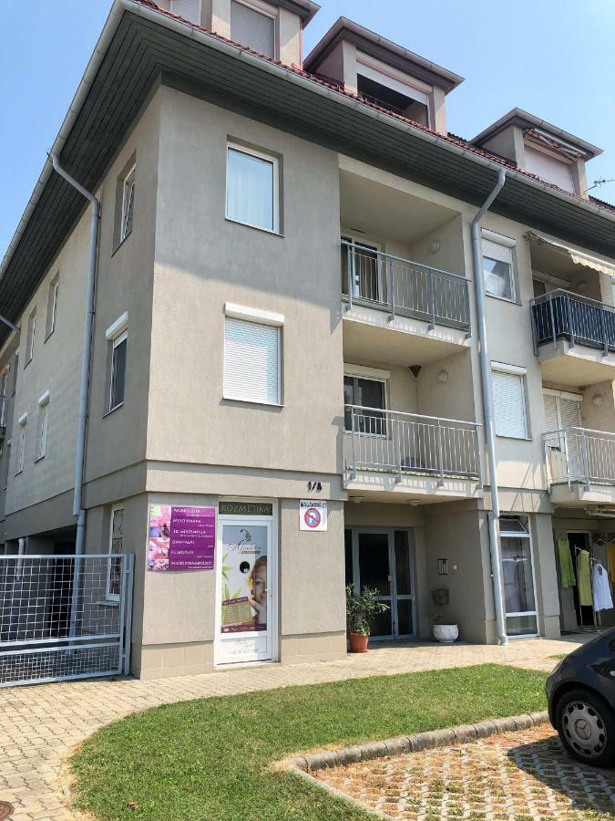 Tavirozsa 1A Apartment Heviz Exterior photo